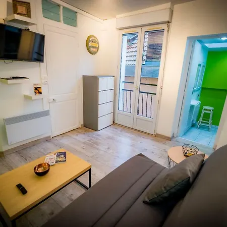 Appartement CHEVAL DE TROYES - Ecrin de calme - HYPER CENTRE Extérieur photo